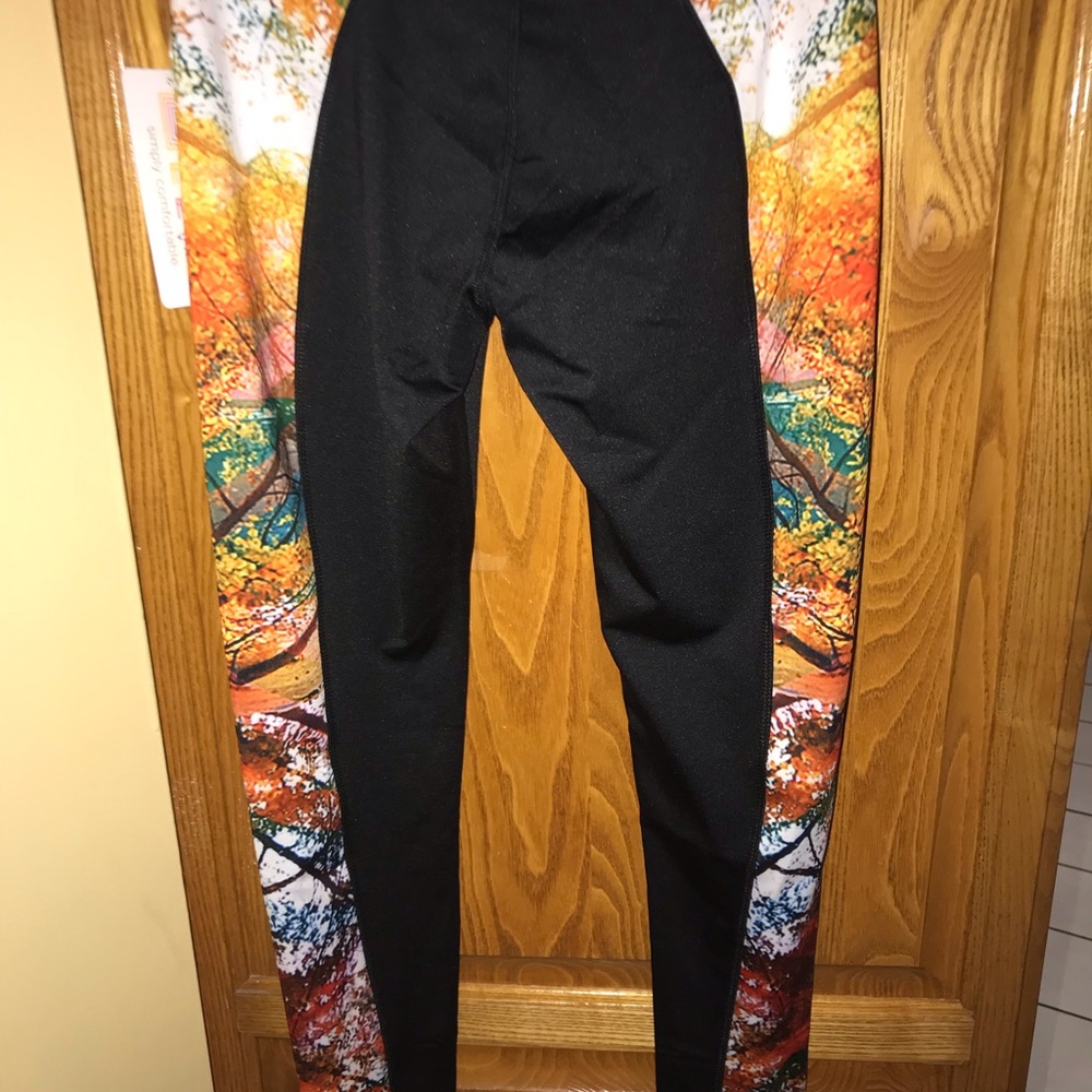 NWT xs Lularoe Jordon pants trees autumn tights